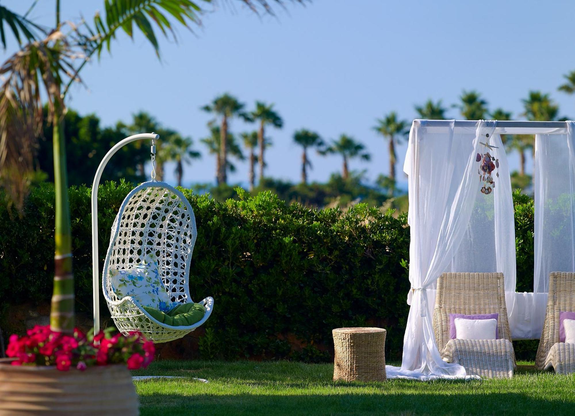 Sunvillage Boutique And Malia