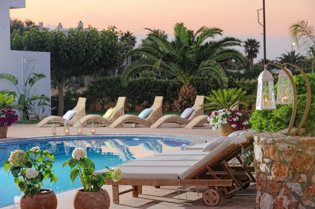 Sunvillage Boutique And Malia